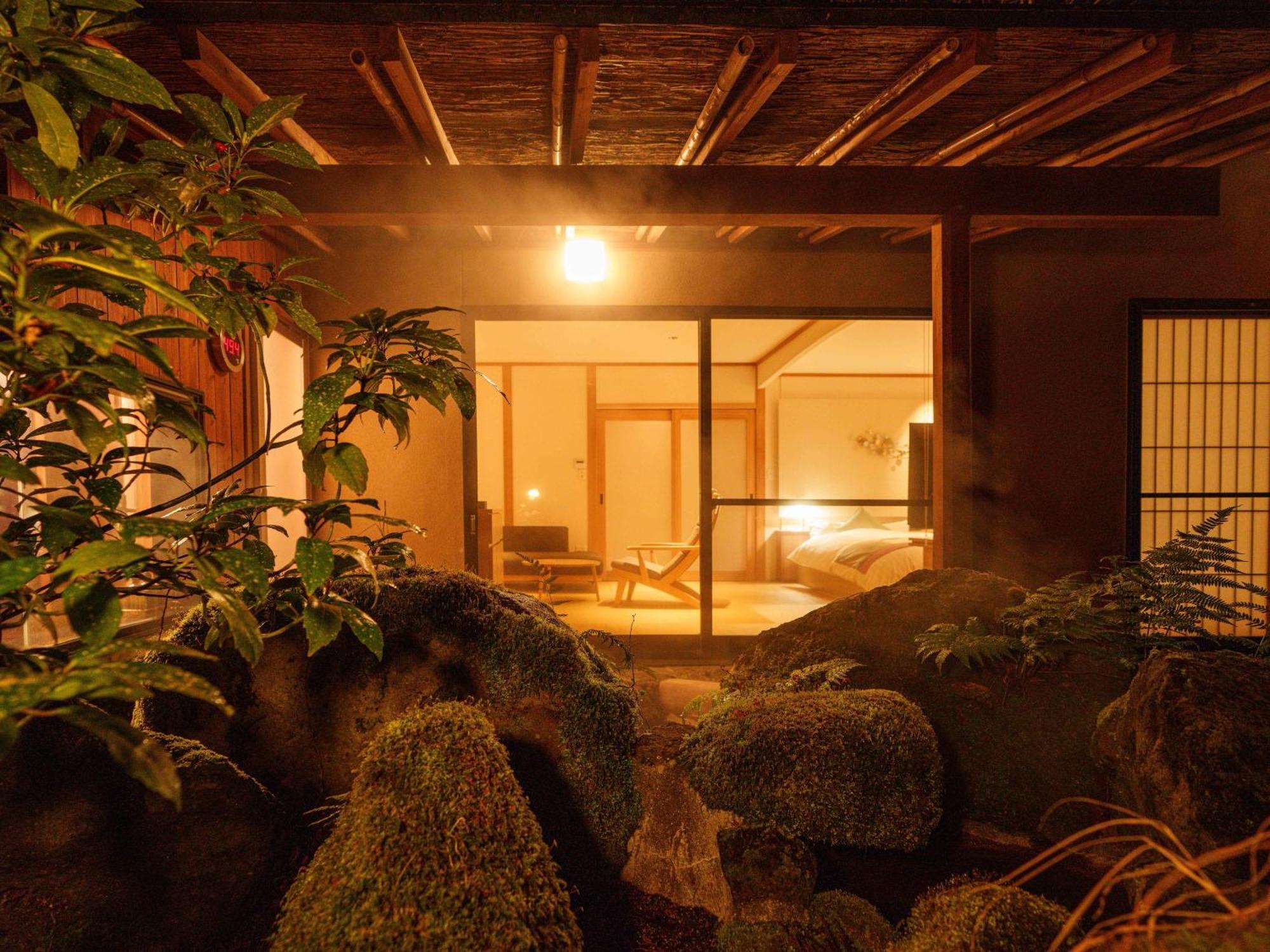 Yufuin Rakuyu Hotel Exterior photo