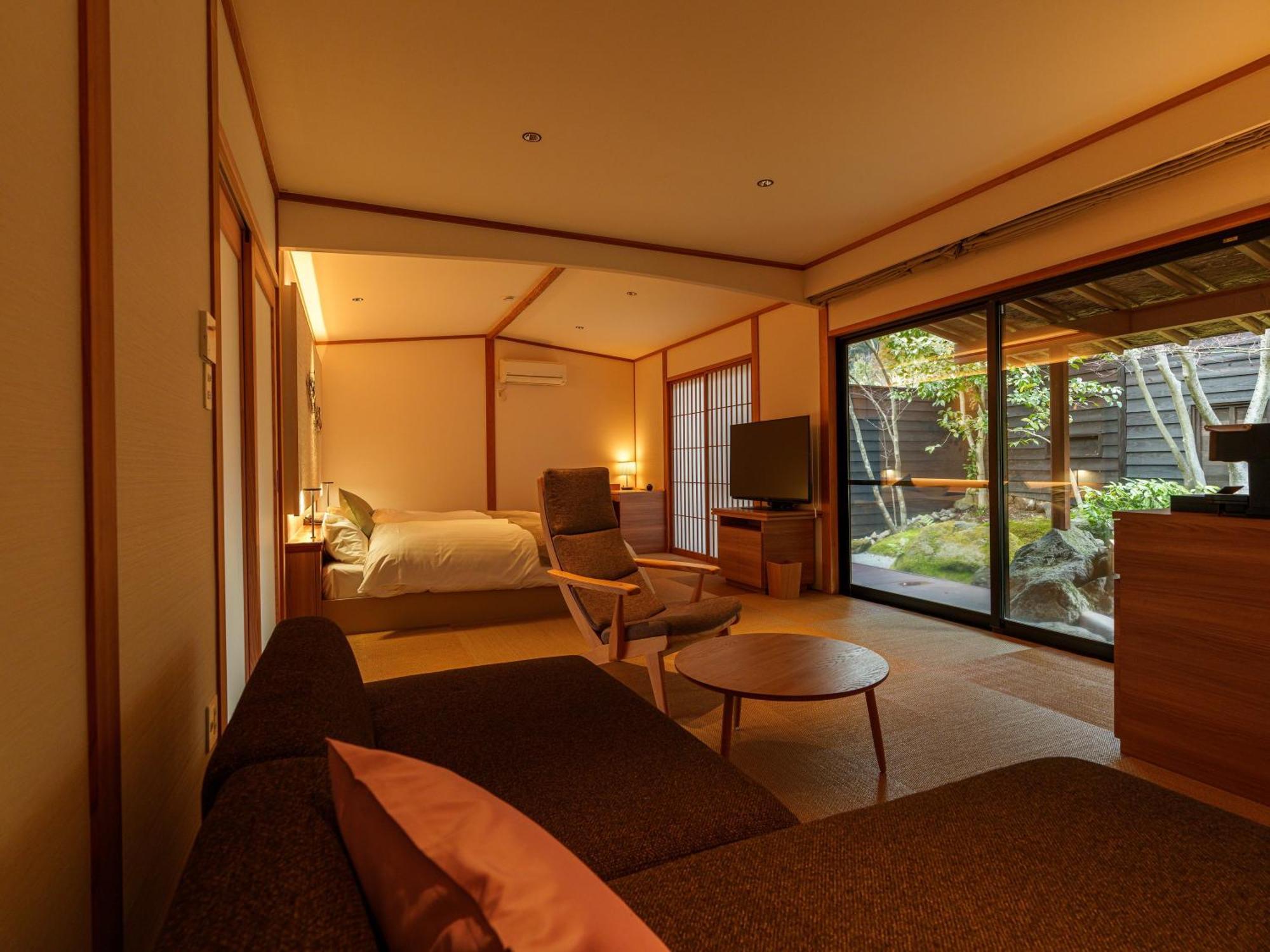 Yufuin Rakuyu Hotel Exterior photo